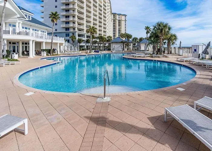 Club 203d By Youngs Suncoast Apartment *