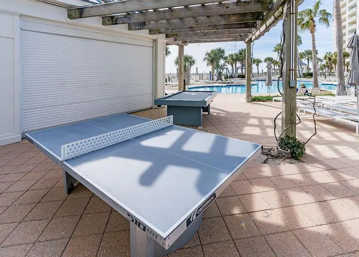 Club 203d By Youngs Suncoast Apartment *